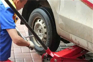 泽普附近拖车24小时服务热线电话